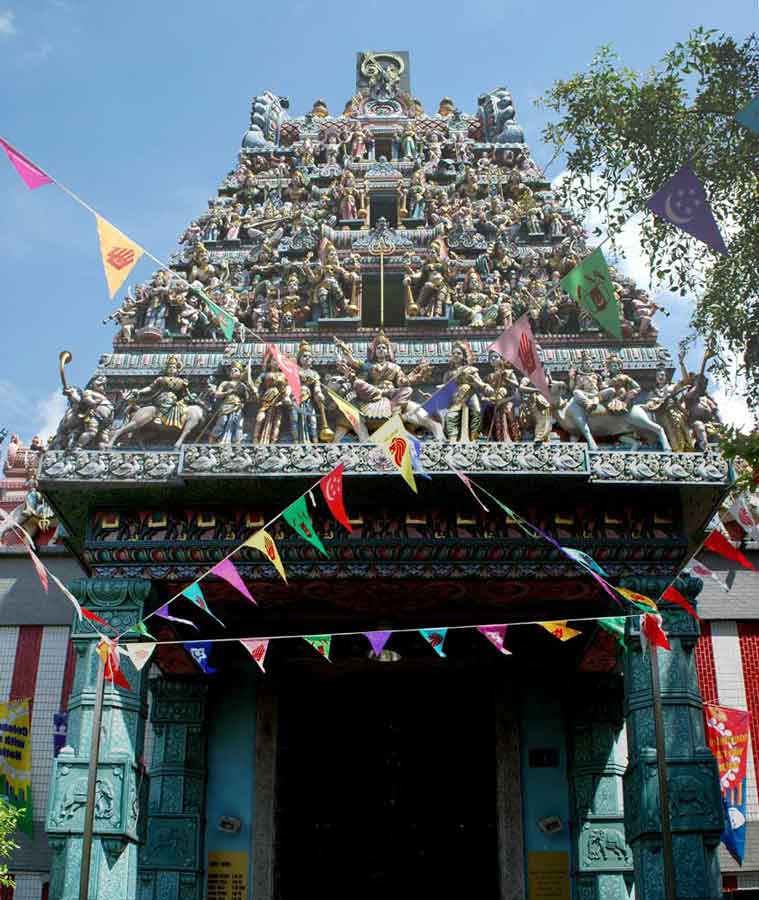 20 - Rep. de Singapur - Singapur, little India, templo de Sri Veeramakaliamman